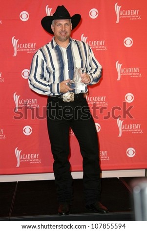 Garth Brooks  in the press room at The 43rd Annual Academy Of Country Music Awards. MGM Grand Hotel And Casino, Las Vegas, NV. 05-18-08