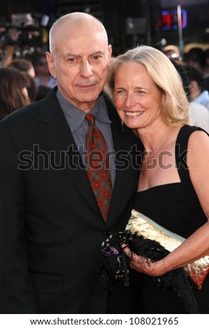 Alan Arkin and Suzanne Newlander Arkin  at the World Premiere of \