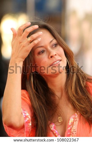 Brooke Burke  at the World Premiere of 