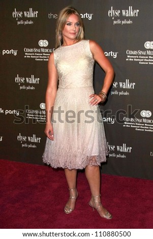 Elisabeth Rohm at the 3rd Annual Pink Party benefiting Cedars-Sinai Women\'s Cancer Research Institute. Viceroy Hotel, Santa Monica, CA. 09-08-07