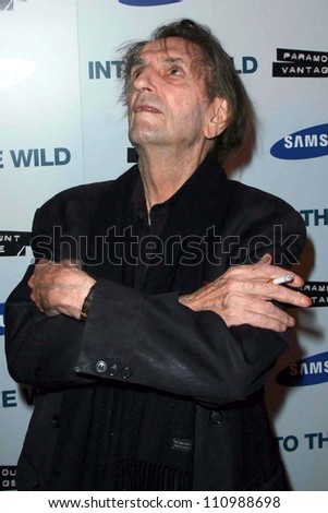 Harry Dean Stanton at the premiere of \