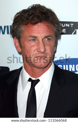 Sean Penn at the premiere of \
