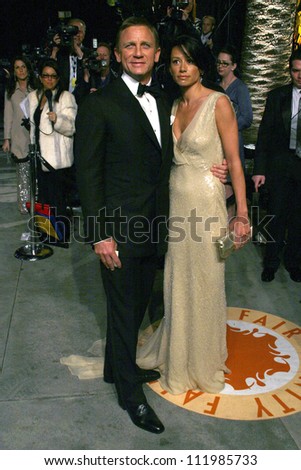 Daniel Craig and Satsuki Mitchell at the 2007 Vanity Fair Oscar Party. Mortons, West Hollywood, CA. 02-25-07