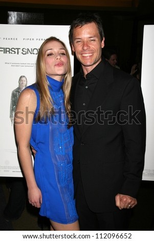 Piper Perabo and Guy Pearce at the Los Angeles premiere of \