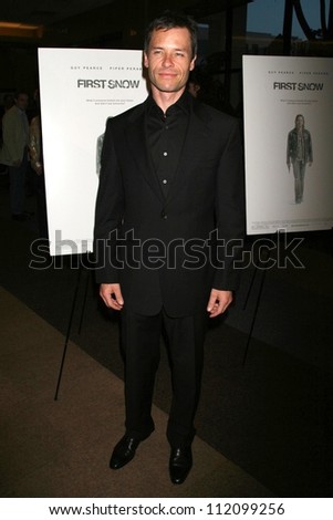 Guy Pearce at the Los Angeles premiere of \