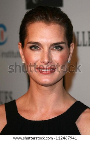 Brooke Shields at the Saks Fifth Avenue and Colleagues Annual Spring Luncheon honoring Brooke Shields. Beverly Wilshire Hotel, Beverly Hills, CA. 04-10-07