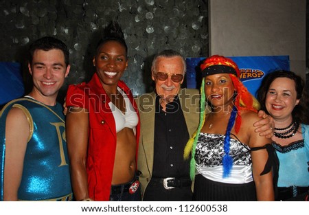 Stan Lee and Contestants at the \
