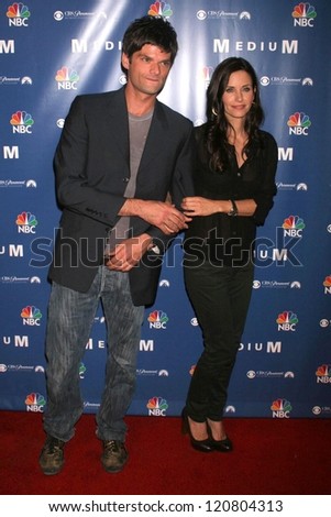 Richard Cox and Courteney Cox at the NBC fall party for the hit drama \