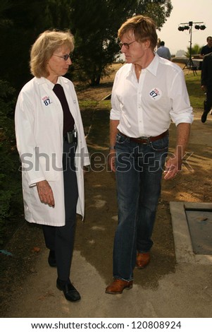Dr. Susan Sprau and Robert Redford at a Press Conference Supporting Prop 87. Elysian Park, Los Angeles, CA. 10-25-06
