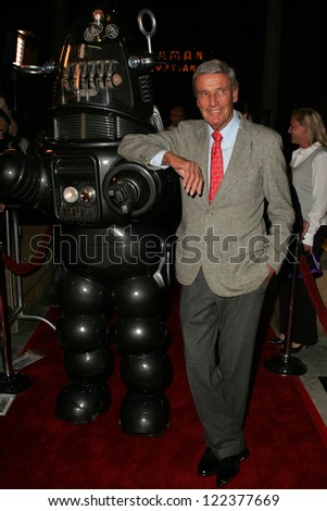 LOS ANGELES - NOVEMBER 8: Robby The Robot and Richard Anderson at the 50th Anniversary Gala Screening of \