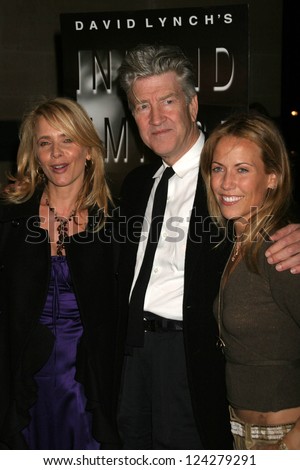 LOS ANGELES - DECEMBER 09: Rosanna Arquette with David Lynch and Sheryl Crow at the Los Angeles Premiere of Inland Empire at LACMA December 09, 2006 in Los Angeles, CA.