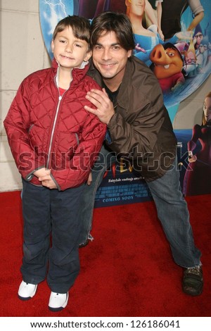 Bryan Dattilo and family at the premiere of \