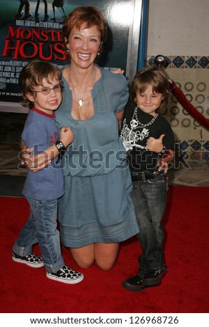 WESTWOOD - JULY 17: Lauren Holly and family at the premiere of \