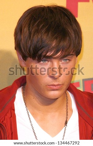 UNIVERSAL CITY - AUGUST 20: Zac Efron at the 2006 Teen Choice Awards - Press Room at Gibson Amphitheatre on August 20, 2006 in Universal City, CA.