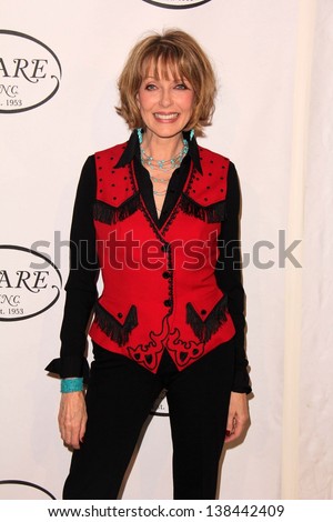 Susan Blakely at the SHARE 60th Annual \
