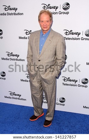 Jeff Perry at the Disney Media Networks International Upfronts, Walt Disney Studios, Burbank, CA 05-19-13