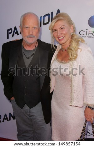 Richard Dreyfuss and wife at the \