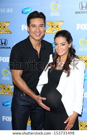 Mario Lopez and Courtney Laine Mazza at the \