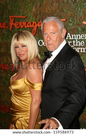 Suzanne Somers and Alan Hamel at the Wallis Annenberg Center For The Performing Arts Inaugural Gala, Wallis Annenberg Center For The Performing Arts, Beverly Hills, CA 10-17-13
