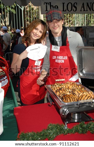 Jennifer Love Hewitt and Ross McCall at the Los Angeles Mission's Christmas Eve Dinner for the Homeless. Los Angeles Mission, Los Angeles, CA. 12-24-07