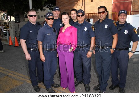 Debi Mazar at the Hollywood Chamber Of Commerce 17th Annual Police And Fire BBQ, Private Location, Hollywood, CA 11-30-11