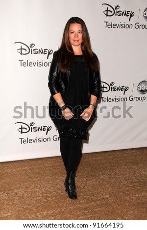 Holly Marie Combs at the Disney ABC Summer Press Tour, Beverly Hilton, Beverly Hills, CA. 08-07-11