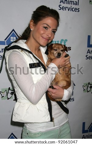 Maria Menounos at St. PAWtrick\'s Day, a green adoption event presented by LA Animal Services, East Valley Animal Shelter, Van Nuys, CA. 03-19-11