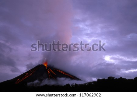 Arenal Volcano an active volcano since 1968, Arenal Volcano National Park, Costa Rica, Central America. Central America