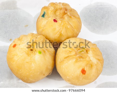 steamed stuffed bun fried or Dessert made of flour stuffed on oil clear sheet