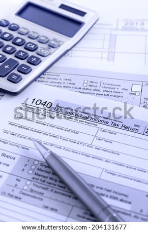United States federal income tax return IRS 1040 documents