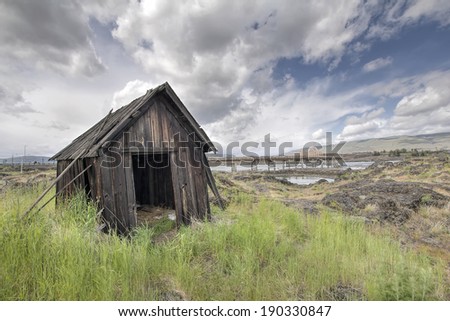 Old Abandoned Native American Fishing Shacks Along Columbia River by the Dalles Bridge in Oregon