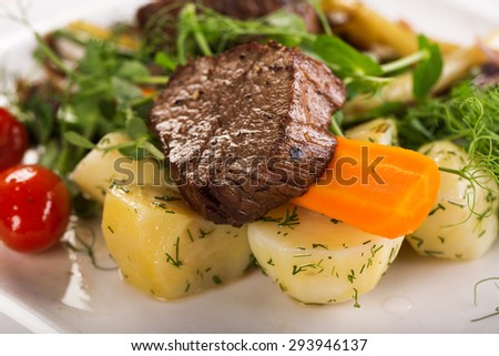 beef cheeks with vegetables