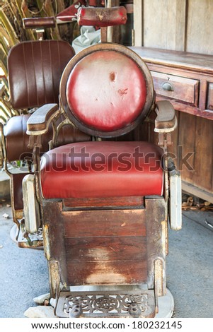 Barber\'s Chair in Barber Shop old