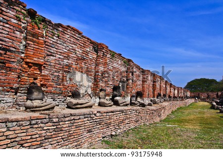 ruins statue buddha