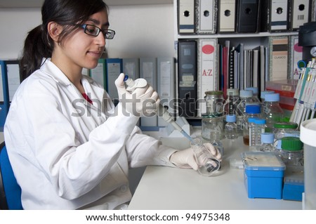 Women Biologist