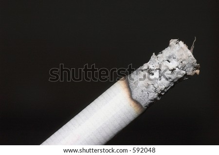 Cigarettes Lit