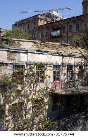 Old Rusty House