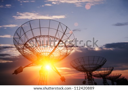 satellite dishes antenna