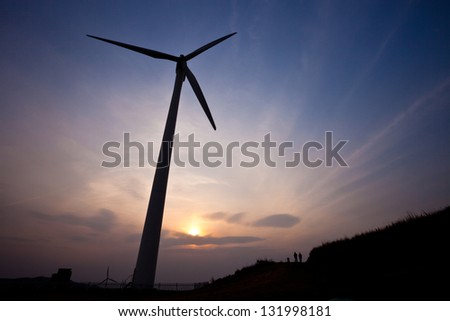 Wind turbine with sunset