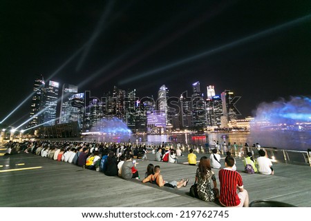 urban people wait to see the fireworks