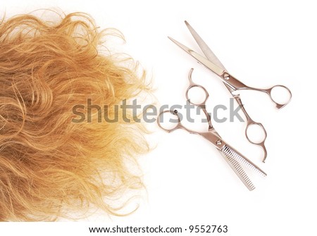 blond wavy hair and hair style 