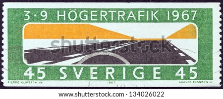 SWEDEN - CIRCA 1967: A stamp printed in Sweden issued for the adoption of changed rule of the road shows \