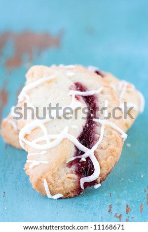 cookies with jam filling