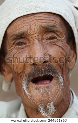Very old man from China