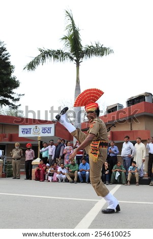 The Military Parade at the Border Ceremony of Attari in India, 2013 March 20