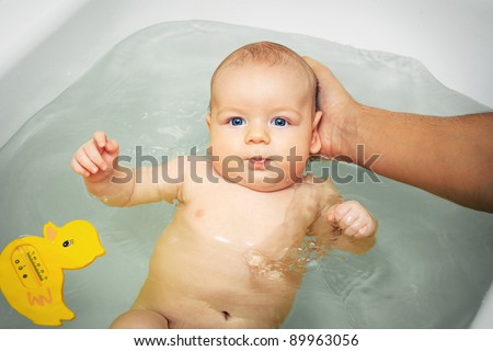 kid in bathtub