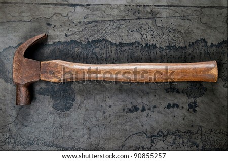 iron hammer (with wood handle)