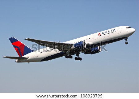 BRUSSELS - MAY 25: A Boeing 767-300 approaching Brussels Airport in Brussels, BELGIUM on May 25, 2012. Delta is one of the major American Airlines is rated top 10 the biggest in the world.