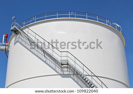 Oil storage tank at a refinery