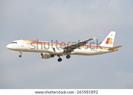 BRUSSELS - APRIL 2: Airbus A321-200 of Iberia approaching Brussels Airport in Brussels, BELGIUM on APRIL 2, 2015. Iberia is the flag carrier and the largest airline of Spain.